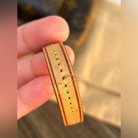 Louis Vuitton Monogram Partition Clutch/Wrislet Bag - Picture 6 of 16